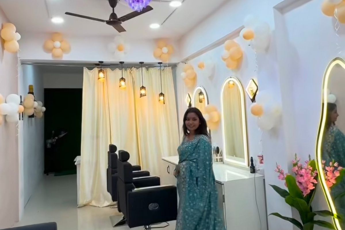 Heer Makeover beauty service
